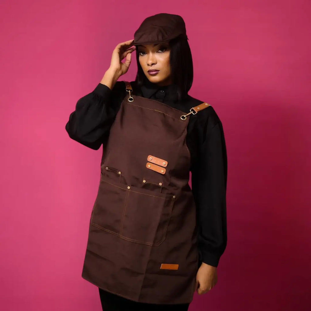 Tablier Professionnel marron en Toile Canvas avec Sangles Simili Cuir – Style Chef & Barista